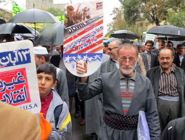گزارش تصویری/حماسه حضور کردستانی‌ها در راهپیمایی 13 آبان