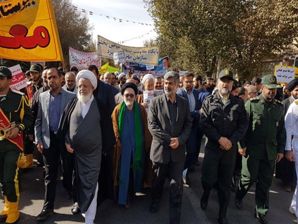 شکوه روز ملی "مبارزه با استکبار جهانی" در یزد