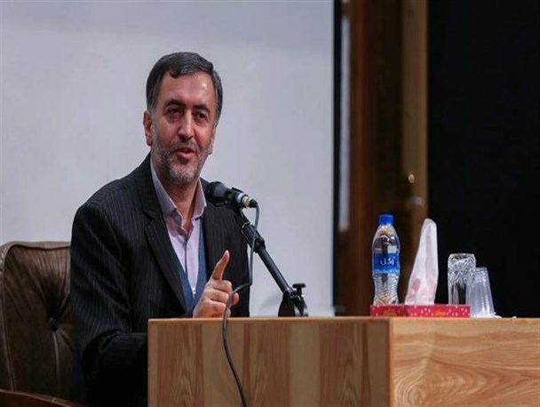 تحریم‌های امریکا ما را خودکفا می‌کند/ به‌دلیل پذیرش FATF نتوانستیم در ایران به زوار دینار بدهیم
