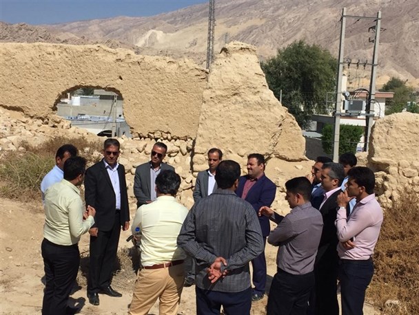 بازدید فرماندار کنگان از اقامتگاه های بوم گردی بخش سیراف+ تصویر