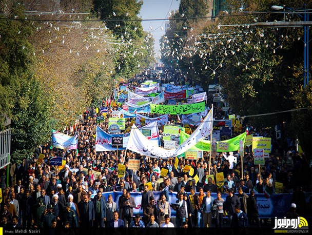 راهپیمایی 13 آبان در سراسر آذربایجان غربی برگزار شد