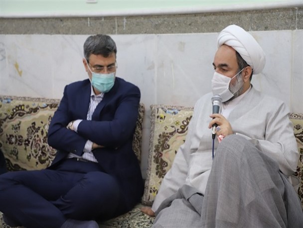 مجلس عصای دست رهبری باشد