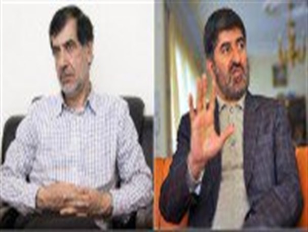 محمدرضا باهنر و علی مطهری در جمع دانشجویان تبریزی سخنرانی می کنند