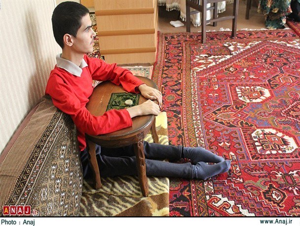 نقشی از یک زندگی به سبک نوجوان معلول تبریزی