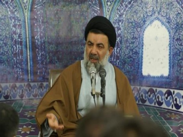 ایجاد اختلاف و دودستگی از راه های نفوذ دشمن/پیاده‌روی اربعین یک انقلاب معنوی در جامعه است