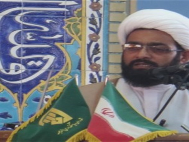 عشق به امام حسین (ع) اسلام واقعی را به دنیا معرفی کرد/دانشجو بایدسیاسی بصیرو آگاه باشد