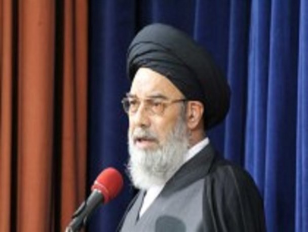 خطی رای ندهید، بر اساس شایستگی انتخاب کنید/ فرماندار زن داریم، مگر در کشور قحطی مرد است؟