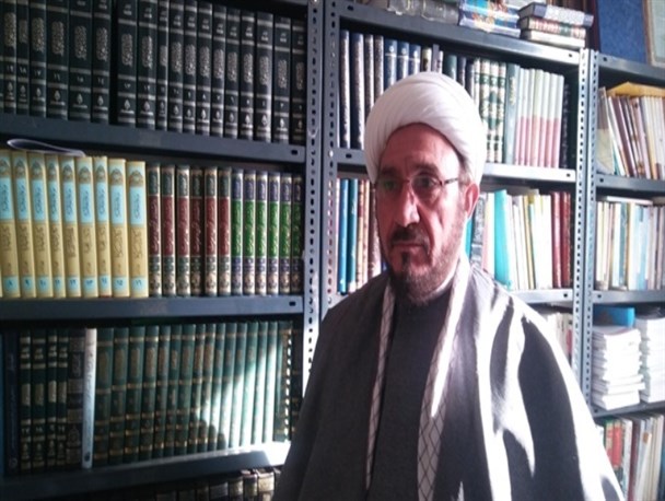 سازش با آمریکا را هیچ موقع حلال مشکلات کشور نیست
