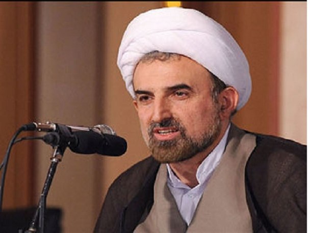 دانشجویان باید با تفکرات منحط و افراطی مقابله مستمر داشته باشند