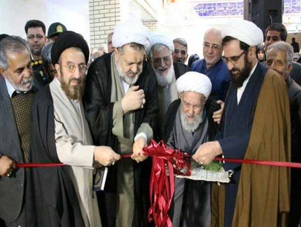 حوزه علمیه نرجس خاتون دولت آباد برخوار افتتاح شد