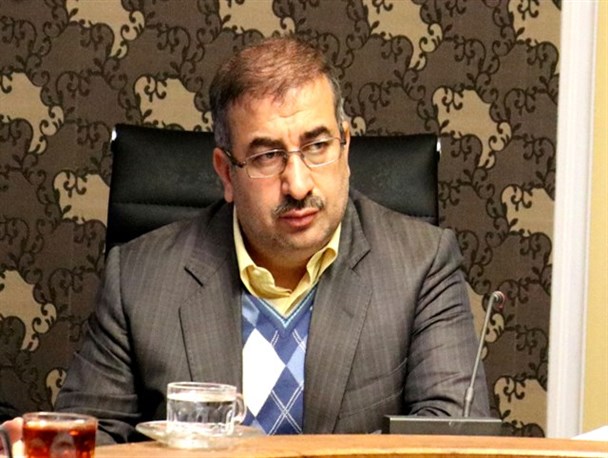 شهرداری از زنده‌فروشی پرندگان در بازار جلوگیری کند