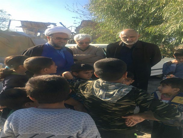 شابک با کتاب به دیدار کودکان زلزله زده کرمانشاه رفت