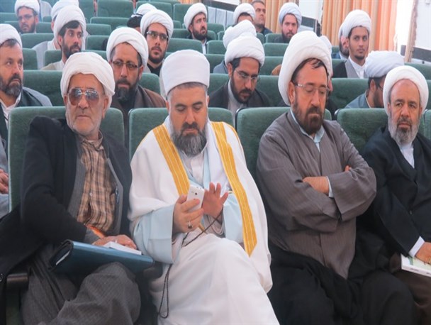 همایش منادیان وحدت در کرستان به روایت تصویر