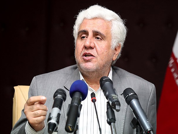 کرکره هیچ یک از واحدهای دانشگاه آزاد پایین نخواهد آمد