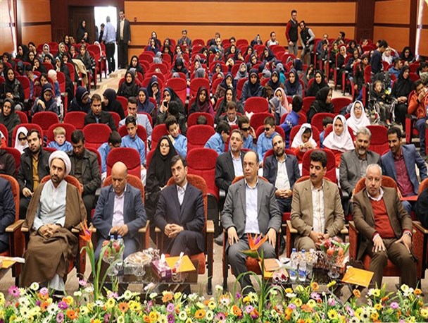 همایش تکریم معلولان در شهرستان بهارستان برگزار گردید+ تصاویر