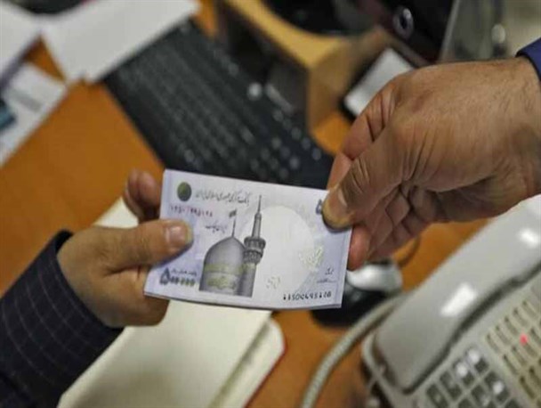 پرداخت بیش از ۱۰۲ هزار میلیارد ریال تسهیلات رونق تولید در ۷ ماهه ۱۴۰۰/ بهره مندی ۲۳۷۸ بنگاه‌ تولیدی از تسهیلات تأمین مالی