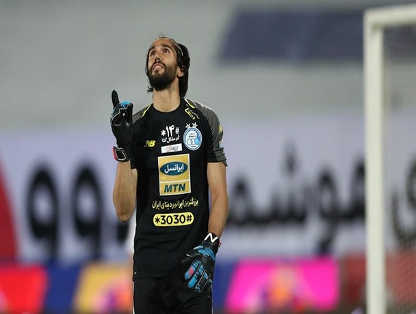 حسینی: از آن طرف زمین دیدم پنالتی شد، اما داور ندید/ مصطفوی: این مسخره‌بازی‌ها را جمع کنید