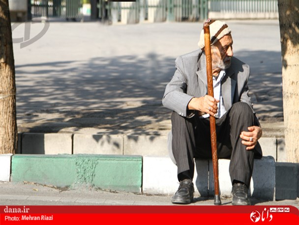 برای این عکس تیتر بزنید!