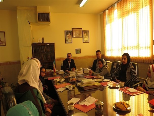 جلسه منتخبین روسای شورای دانش آموزی شهرستان فردیس+ عکس