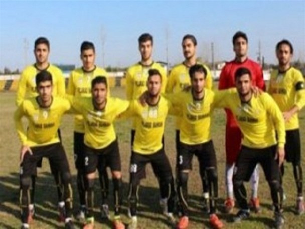 تیم آراد بهمن آمل به یک امتیاز ارزشمند خارج از خانه دست یافت