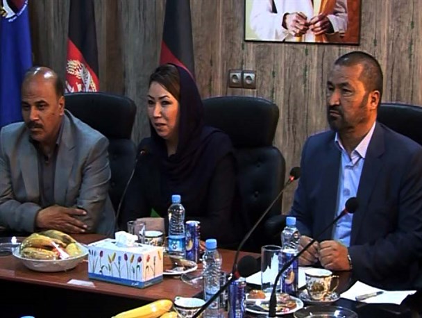 مهمترین مشکلات و موانع موجود در کشور افغانستان عدم وجود امکانات رفاهی برای رانندگان در گمرک نیمروز است