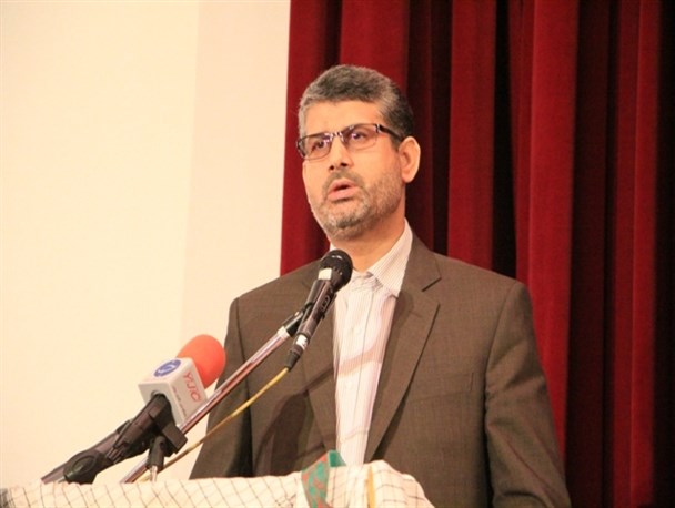 شهدای کلاس سواد آموزی فارس می تواند الگوی همه جهانیان باشد