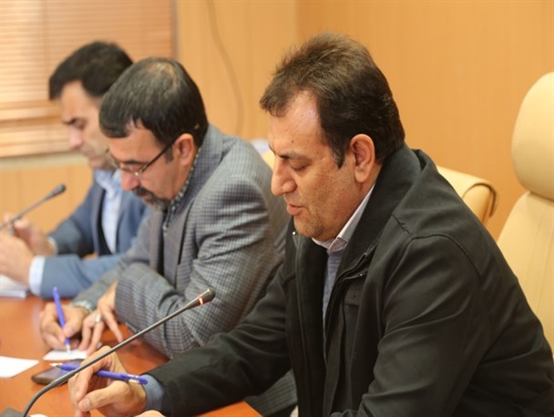 مدیران ناهماهنگ تعیین تکلیف می شوند/ رصد حضورمسئولان در مراسمات شهرستان
