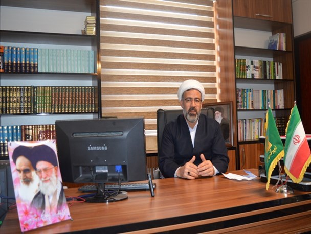انقلابی گری و پیروی از ولایت شعار و لقلقه زبان بسیاری شده است