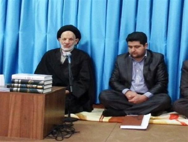 برنامه جبهه کفر ایجاد رعب، بی قانونی، وحشی گری و تخریب است/بیگانگان از لحاظ فرهنگی رسواهستند