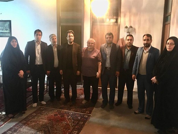 دیدار مسئولان شهرستان بندرگز با خانواده مسیحی + تصاویر