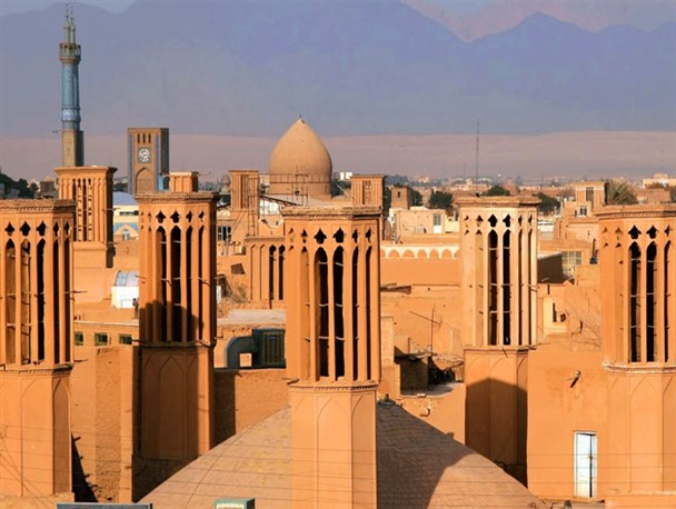 یزد به برنامه‌ راهبردی جامع نیاز دارد/ طراحی تابلوهای راهنما با استانداردهای جهانی اولین قدم در معرفی یزد