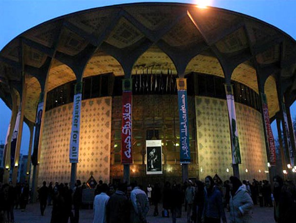 کاهش ۳۰ درصدی گیشه نمایش‌های پایتخت در آشوب‌های اخیر