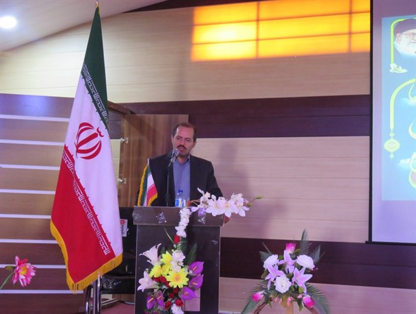 تجلیل از برترین‌های قرآن عترت و نماز دانش آموزی در باخرز برگزار شد