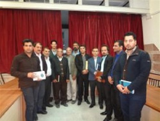نشست هفتگی شاهنامه خوانی در باشت+ تصاویر