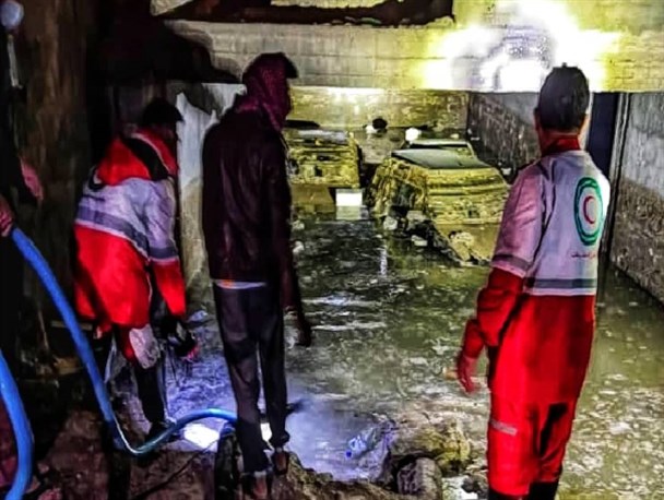 ادامه امدادرسانی به مناطق سیل زده هرمزگان/ ۹۶۵ خانوار آسیب دیدند