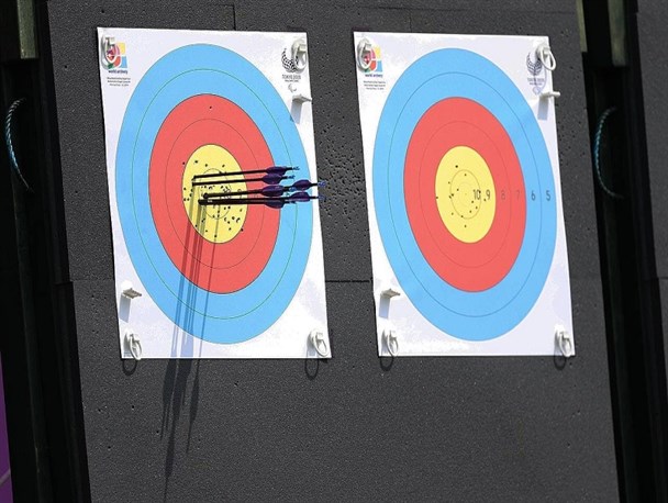 میررحیمی و کیارستمی عضو کمیته فنی فدراسیون تیر و کمان شدند