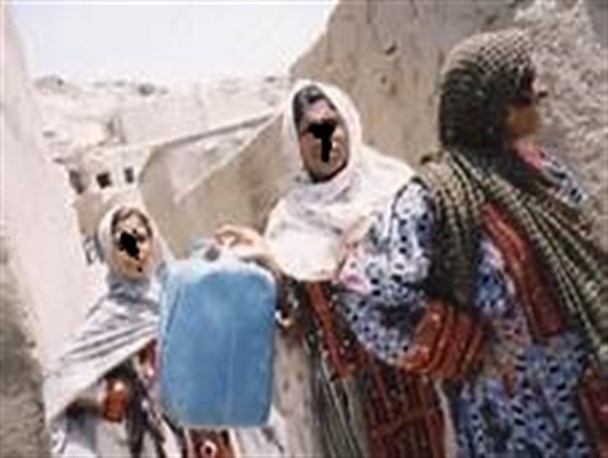 سو استفاده از لباس محلی برای قاچاق سوخت