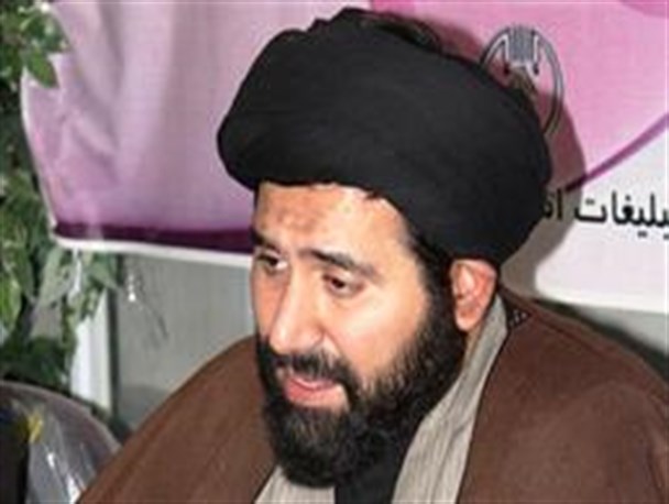 ارتقا آگاهی های دینی و فرهنگی در جامعه بهترین راهکار مقابله با تهاجم فرهنگی است