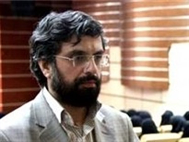 وزارت ورزش فراموش کرده که وزارت جوانان هم هست/ اقتضاعات حوزه سیاست نباید میدان رشد علمی را از جوانان بگیرد