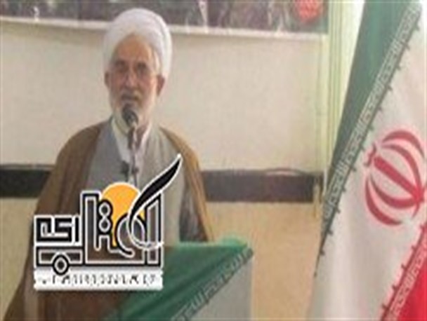 اعتماد به مسئولین به معنای انتقاد نکردن نیست