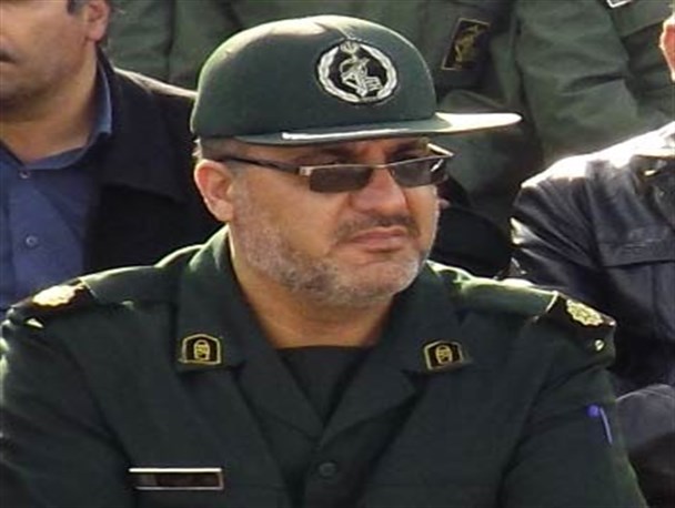 ایستادگی و مقاومت چشم طمع دشمن را کور میکند