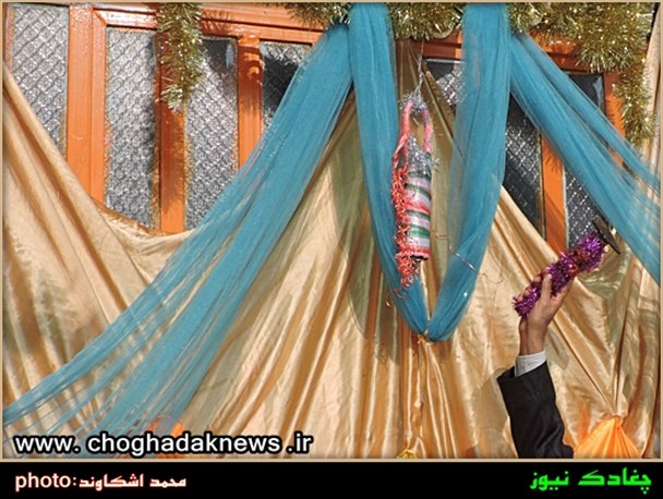 تصاویر آغاز دهه فجرو به صدا درآمدن جشن انقلاب در چغادک