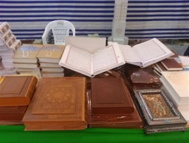 دهمین نمایشگاه قرآن و عترت کرمان از قاب ناب نیوز