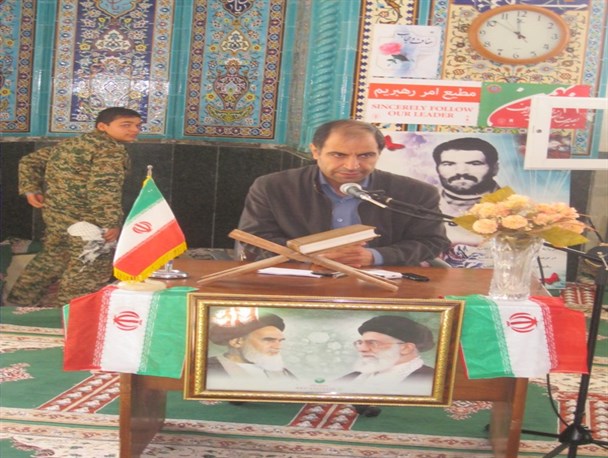 جشن انقلاب در روستای قارلق شهرستان کنگاور