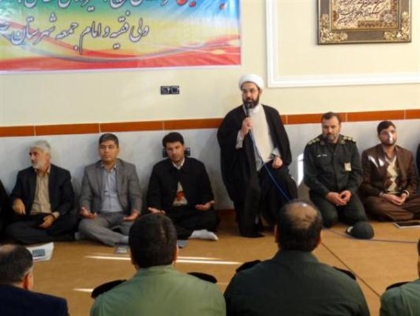 دیدار جمعی از مسئولین ادارات شهرستان صحنه با امام جمعه+ تصاویر