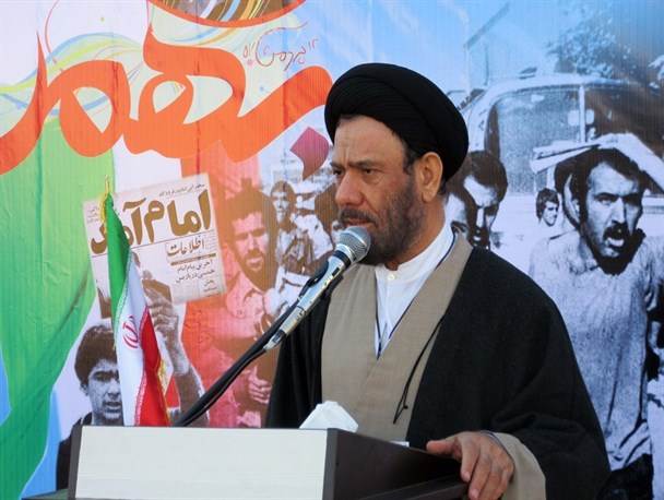 تحقق آرمان های انقلاب در گرو ادامه راه امام است