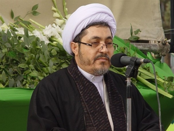 برخی از سر محبت زمینه ساز اهداف دشمن می‌شوند/ نگذاریم در جامعه عقده درست شود