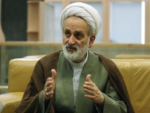 احترام به مُرّ قانون احترام به امام است/هاشمی رفسنجانی درخواست های دشمنان را دیکته می کند