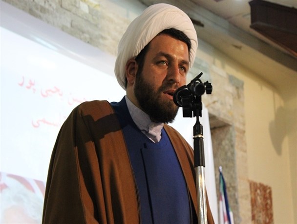 غیبت غیرموجه برخی مسئولان در جلسه شورای فرهنگ عمومی توجیه‌پذیر نیست