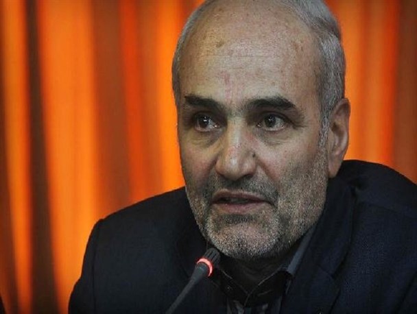 نباید بازارهای داخلی ایران در اختیار خارجی‌های قرار گیرد